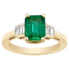 18K Yellow Gold 1.13cts Emerald and Diamond Ring, Style# R1538