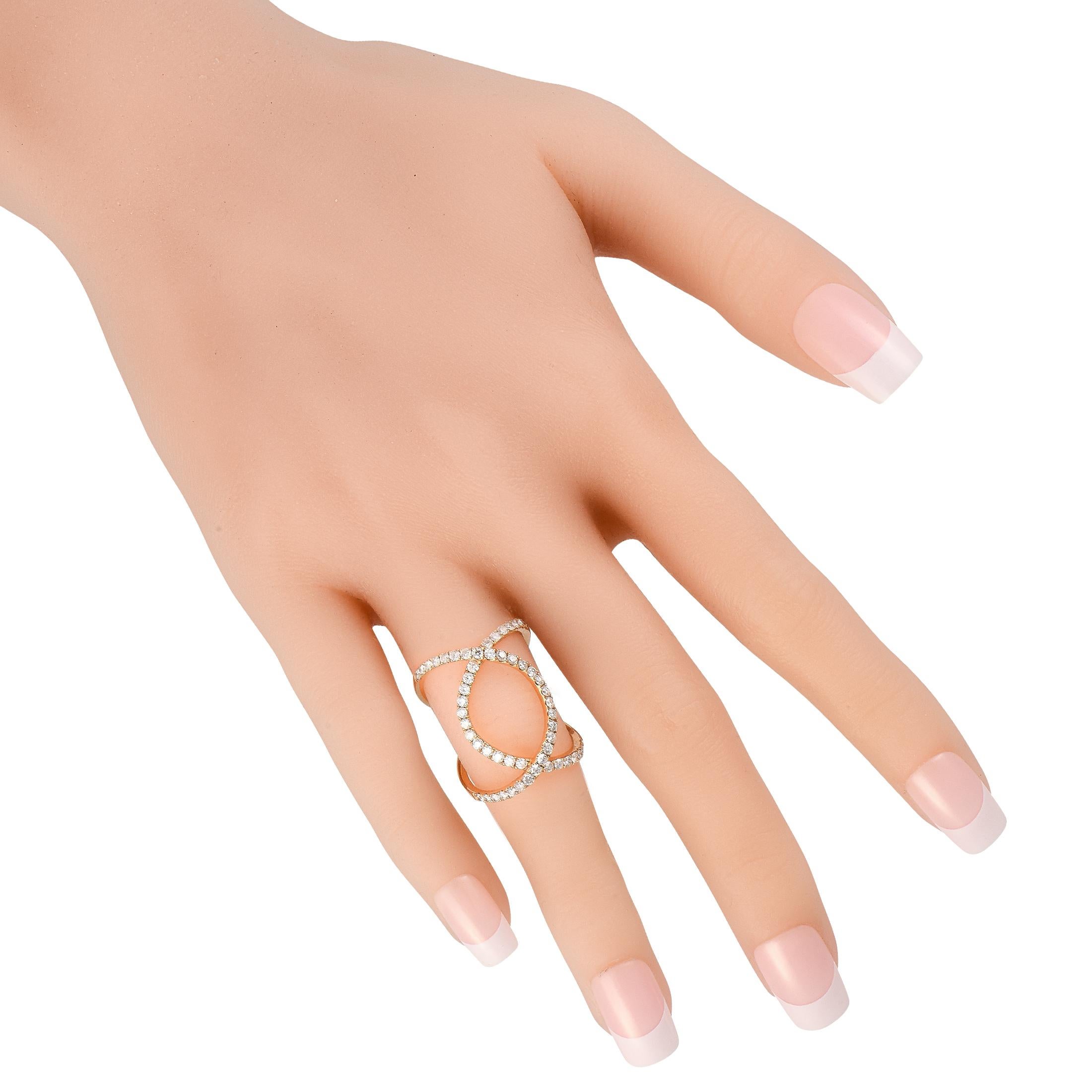 Round Cut 18K Yellow Gold 1.15ct Diamond Ring For Sale