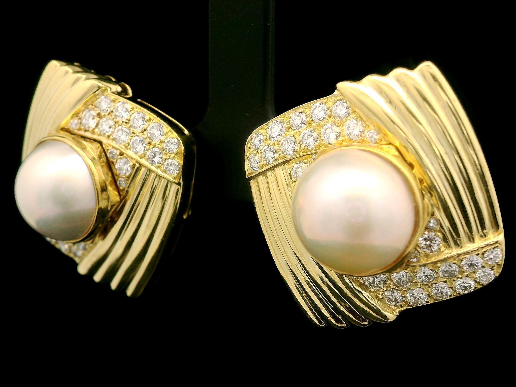 18k Yellow Gold 11.6mm Mabe Pearl 1.85ctw Diamond Large Button Omega Earrings For Sale 5