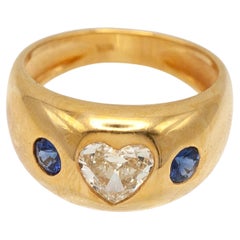 Used 18K Yellow Gold 1.2 carats Heart Diamond and Sapphire Ring