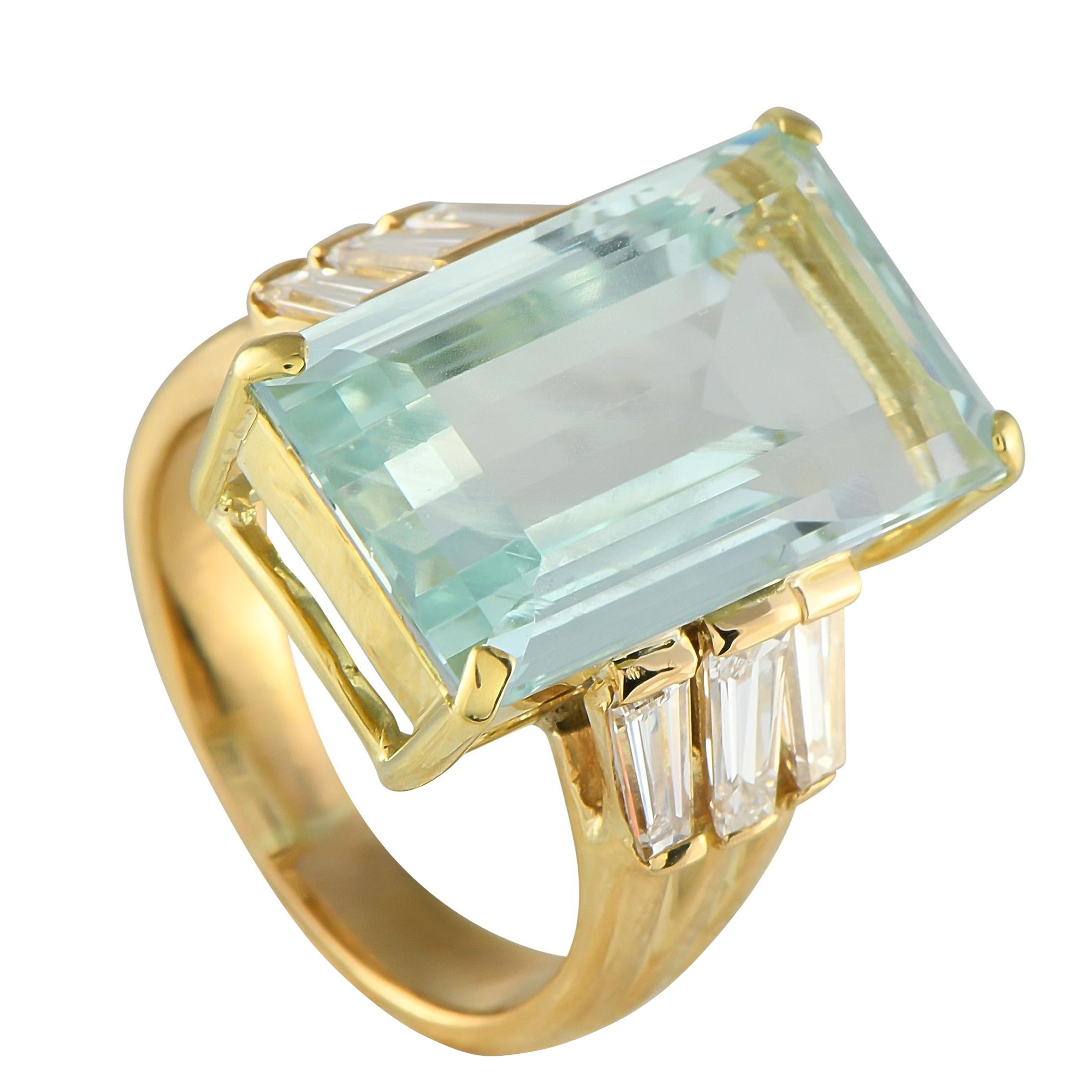 Anello in oro giallo 18 carati con diamante e acquamarina da 1,20 carati in vendita