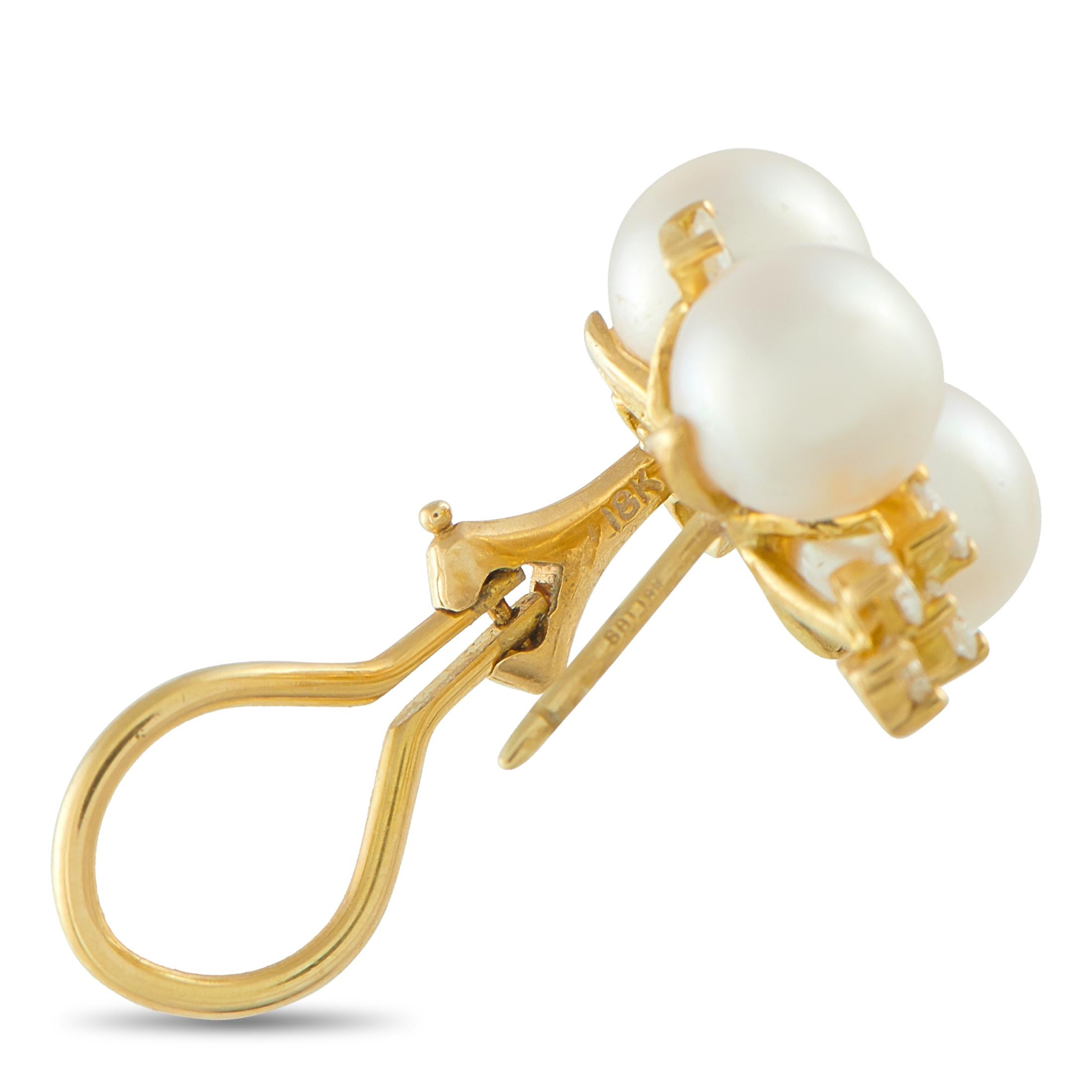 Taglio rotondo 18K Yellow Gold 1.20ct Diamond and Pearl Earrings MF13-103125 in vendita