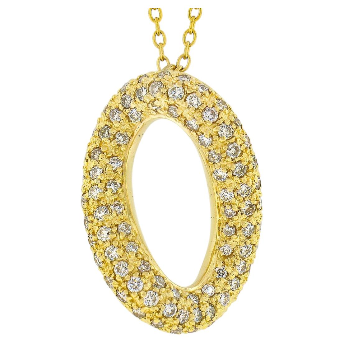 Collier en or jaune 18K avec chaîne et pendentif ovale torsadé à l'infini et diamants en pavé de 1,20ct