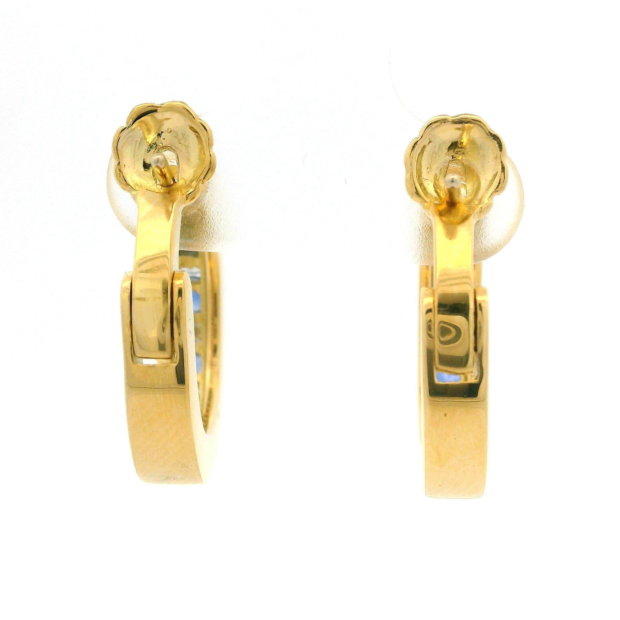 Donna Orecchini a cerchio in oro giallo 18k con zaffiro e diamante da 1,22 ct. in vendita