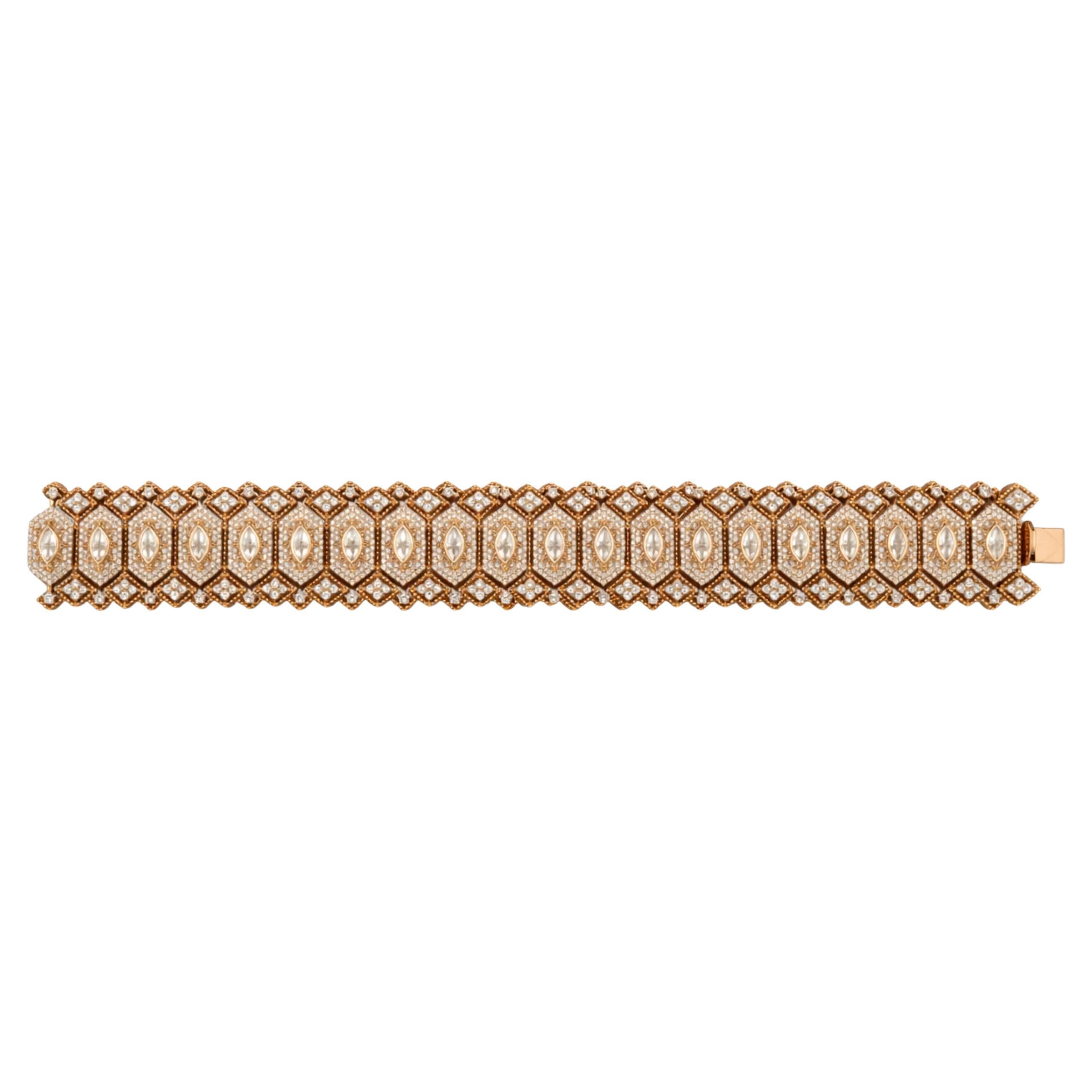 18K Yellow Gold 12.56 Carat SI/H Diamond Statement Wide Wedding Bracelet For Sale