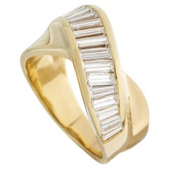 Anello in oro giallo 18K con 1,25ct di diamanti MF15-050526
