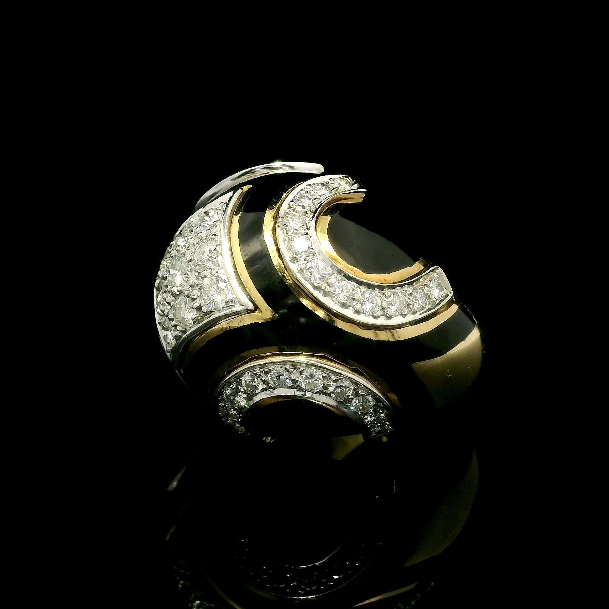 Anello in oro giallo 18k con diamante da 1,30 carati e smalto nero a cupola, misura 5 in vendita 5