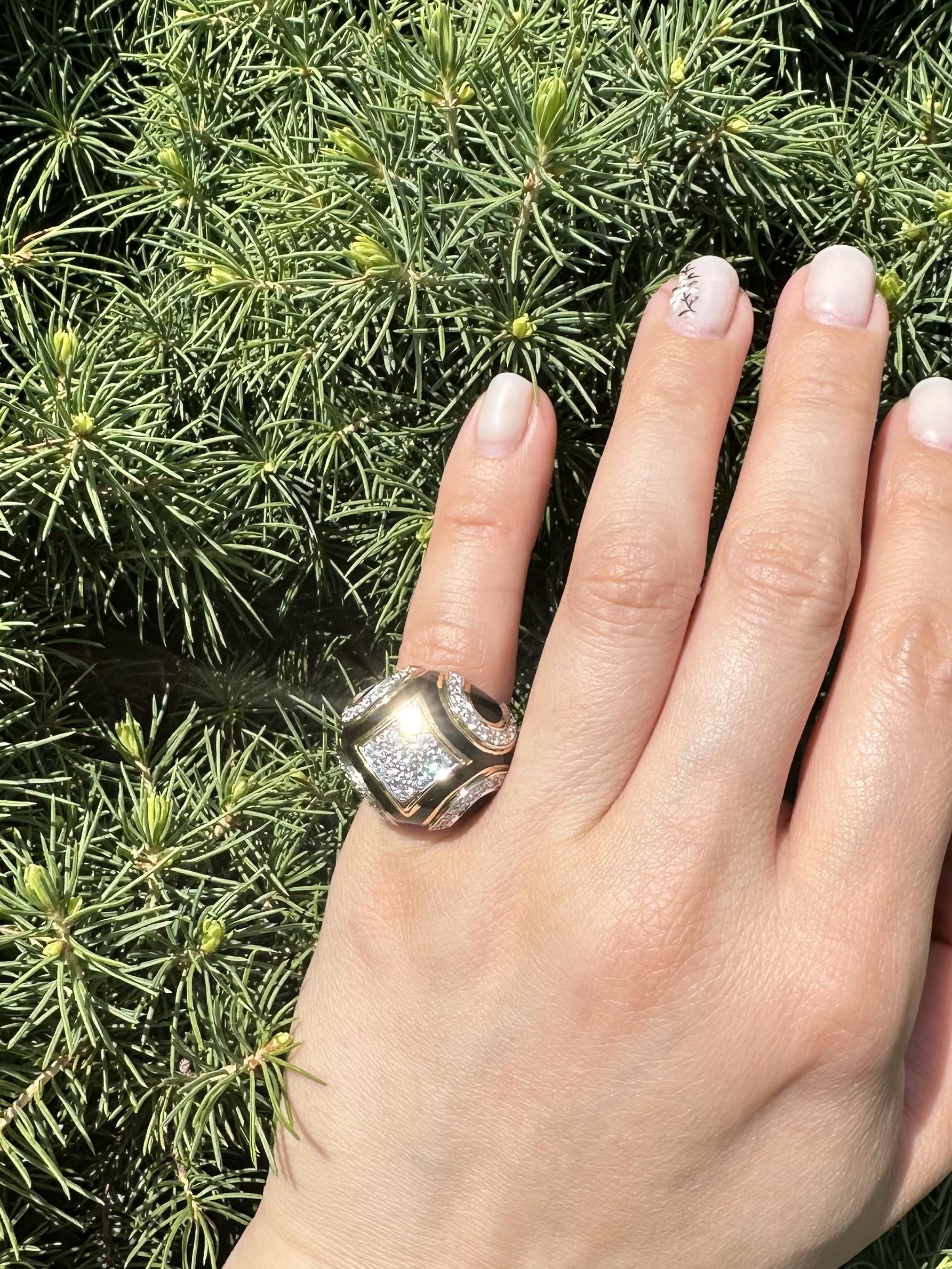 Anello in oro giallo 18k con diamante da 1,30 carati e smalto nero a cupola, misura 5 in vendita 6