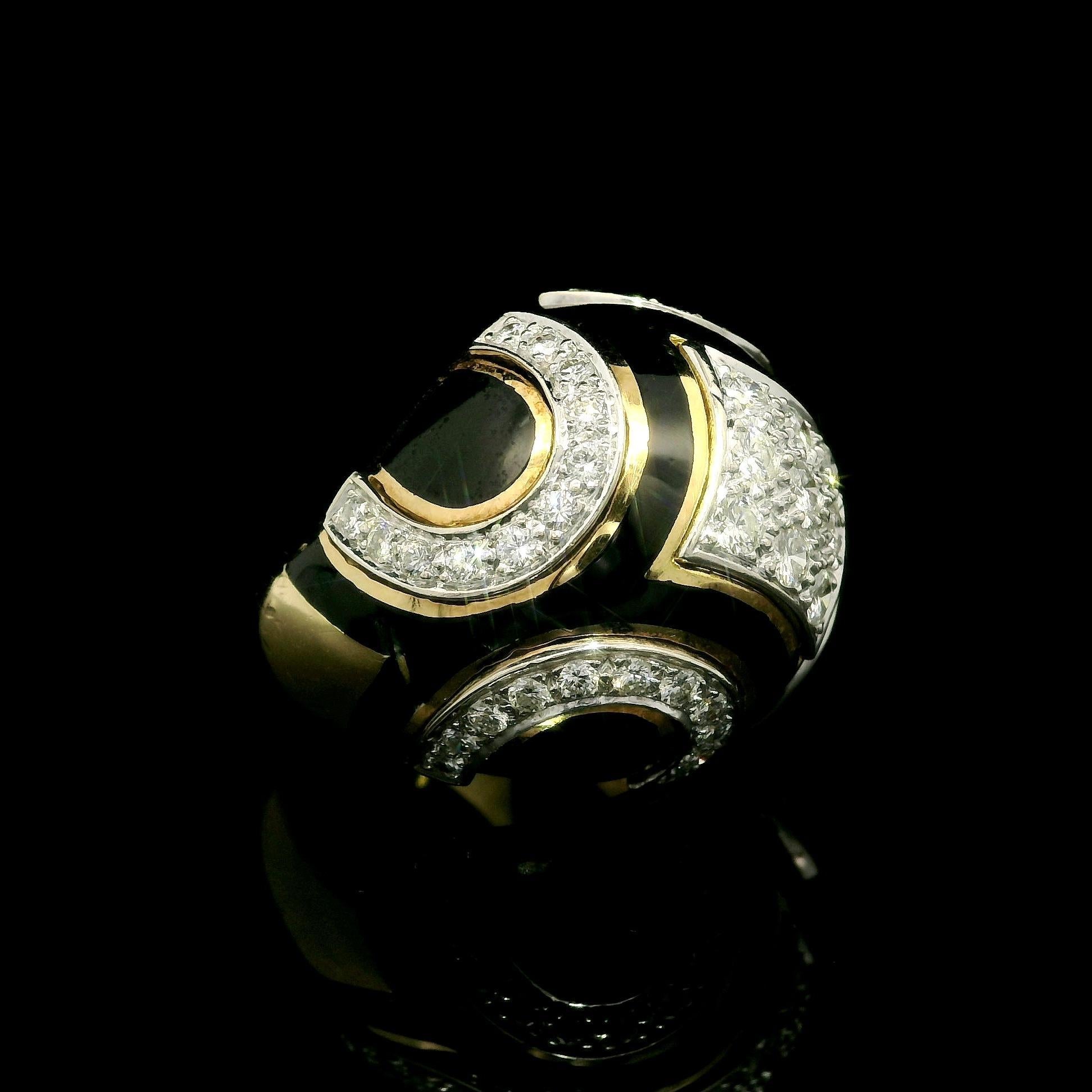 Anello in oro giallo 18k con diamante da 1,30 carati e smalto nero a cupola, misura 5 in vendita 4