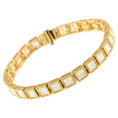 18K Yellow Gold 13.20ct Diamond Bracelet