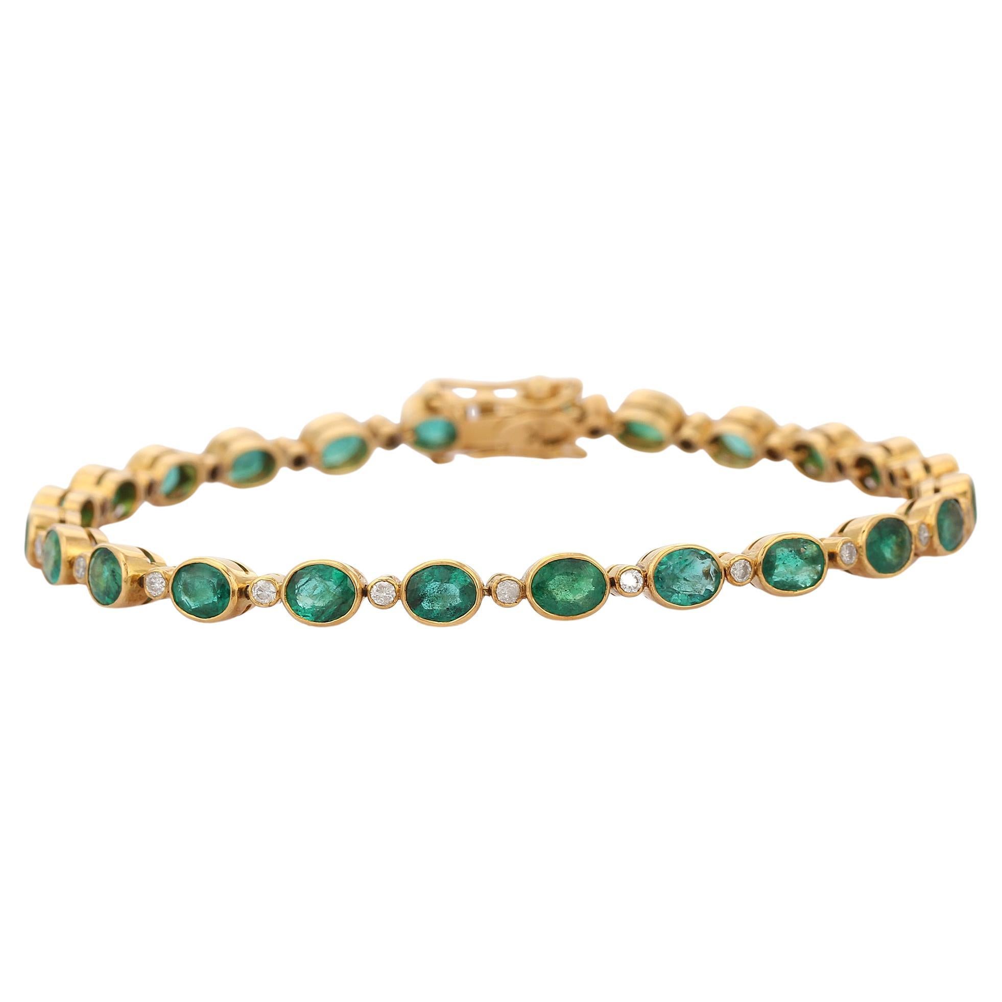 Bracciale Tennis in oro giallo 18K con smeraldo e diamanti da 13,5 carati
