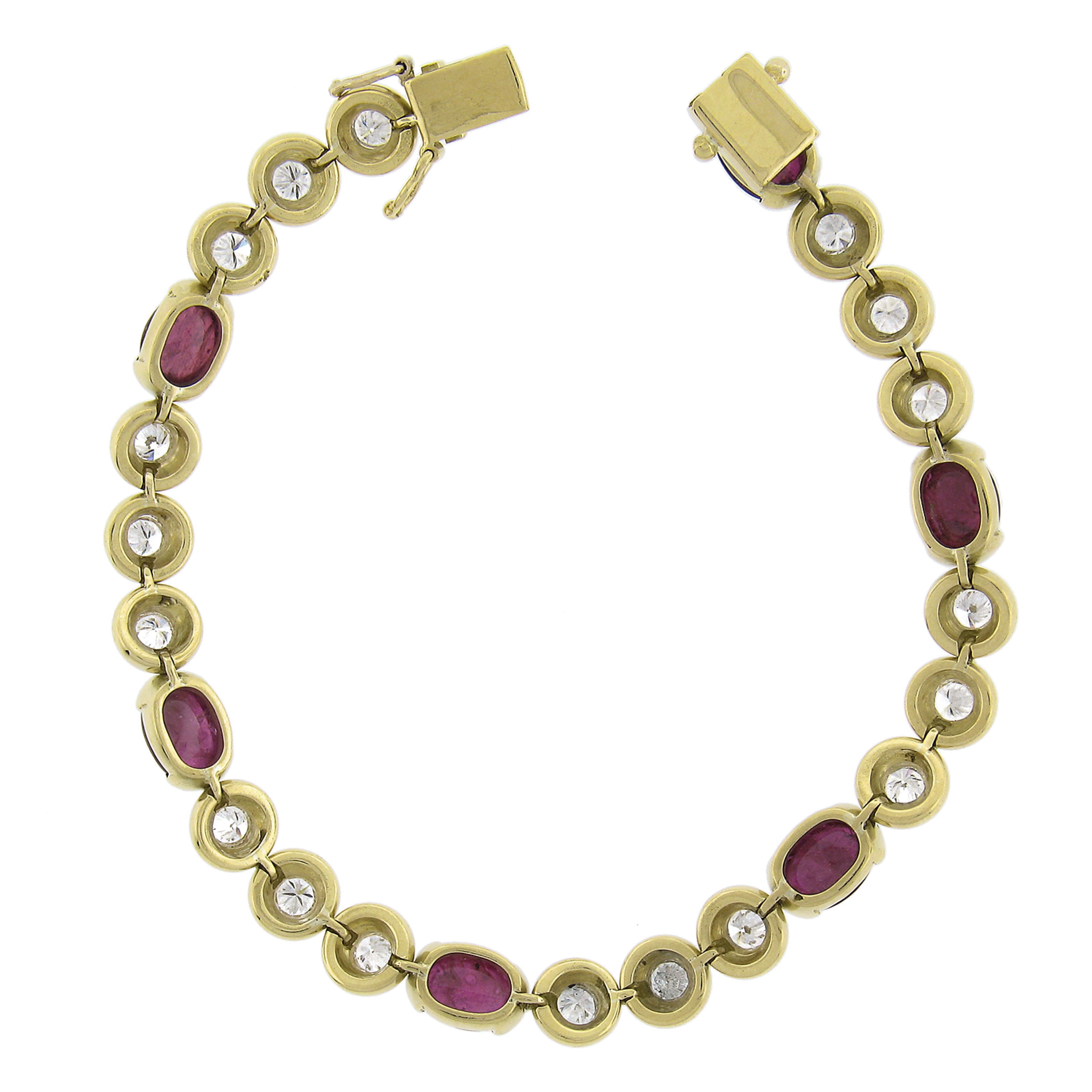 Bracelet à maillons en or jaune 18 carats, cabochon ovale, rubis et diamants 13,60 ctw Pour femmes en vente