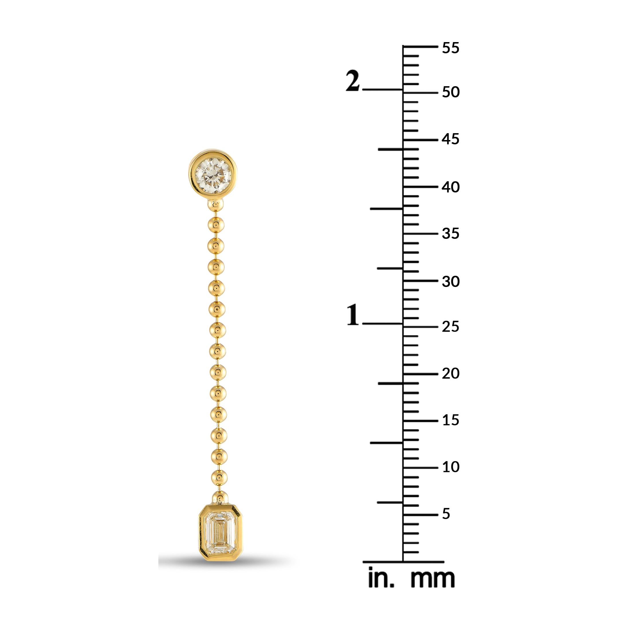 Taille émeraude Boucles d'oreilles pendantes en or jaune 18K avec 1,40ct de diamant en vente