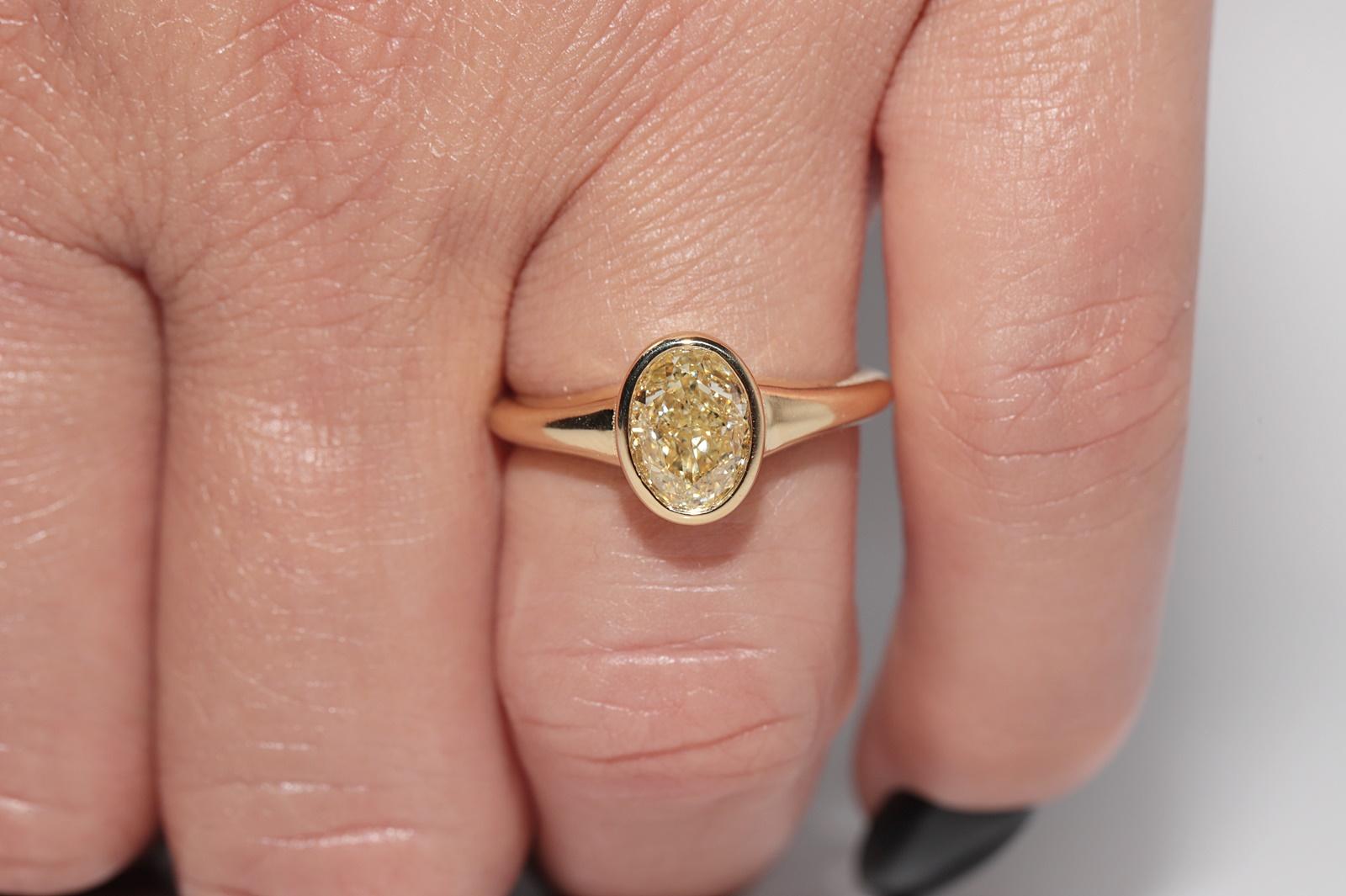 Bague solitaire en or jaune 18k 1.51 ct Light Fancy Color Oval Cut certifiée GIA en vente 12