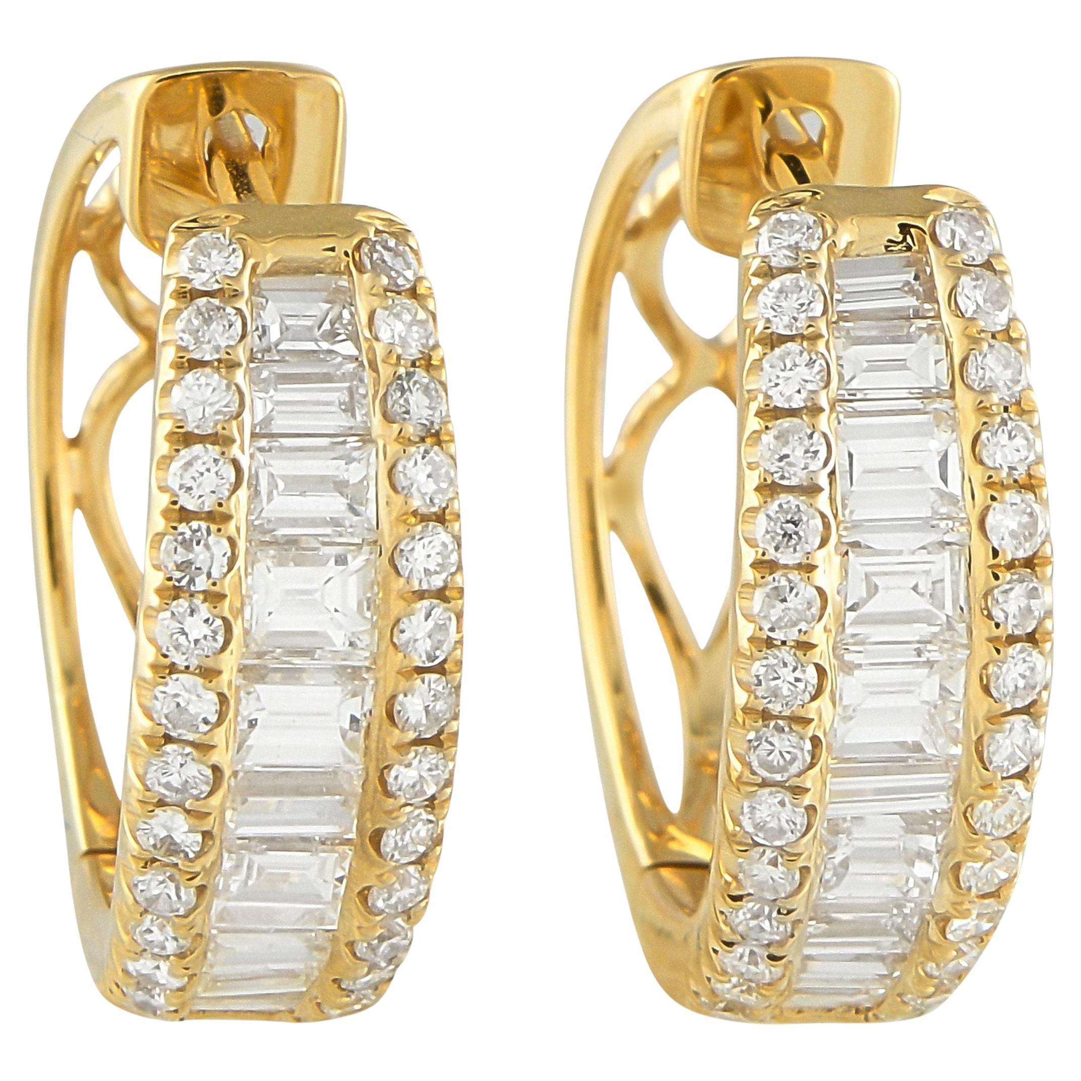 Boucles d
oreilles en or jaune 18K avec 1,55ct de diamant