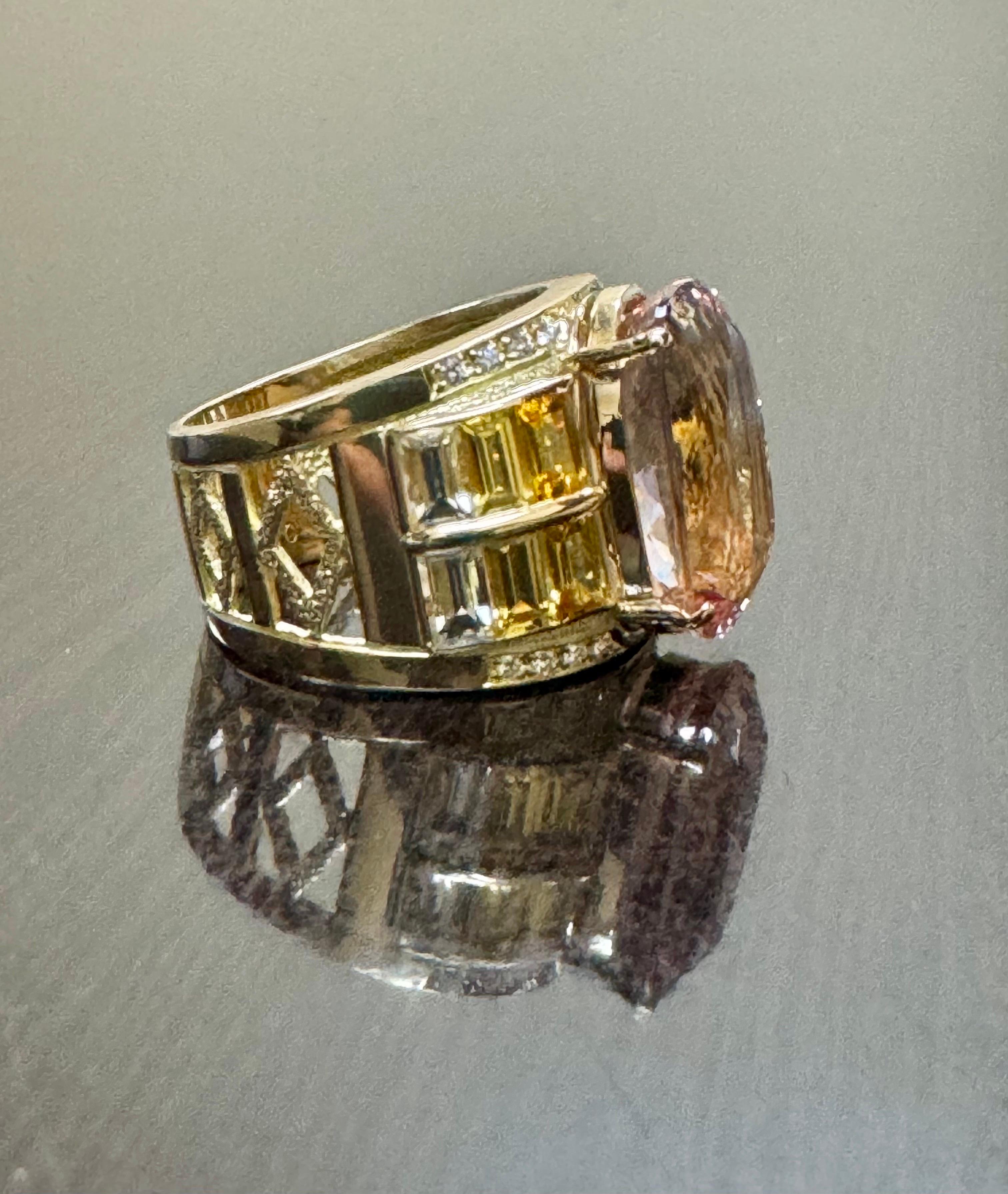 De las mujeres Anillo de cóctel Allison Kaufman de oro amarillo de 18 quilates y 15,60 quilates de Morganita talla cojín en venta
