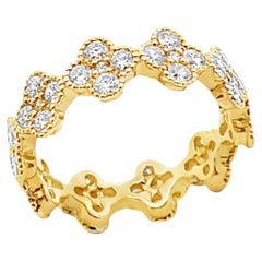 18K Gelbgold 1,67 Karat Diamanten Wiederholung Quatrefoil Ewigkeitsring