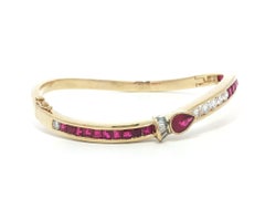 18k Yellow Gold 1.75ctw High Quality Ruby & Diamond Wavy Hinged Bangle Bracelet