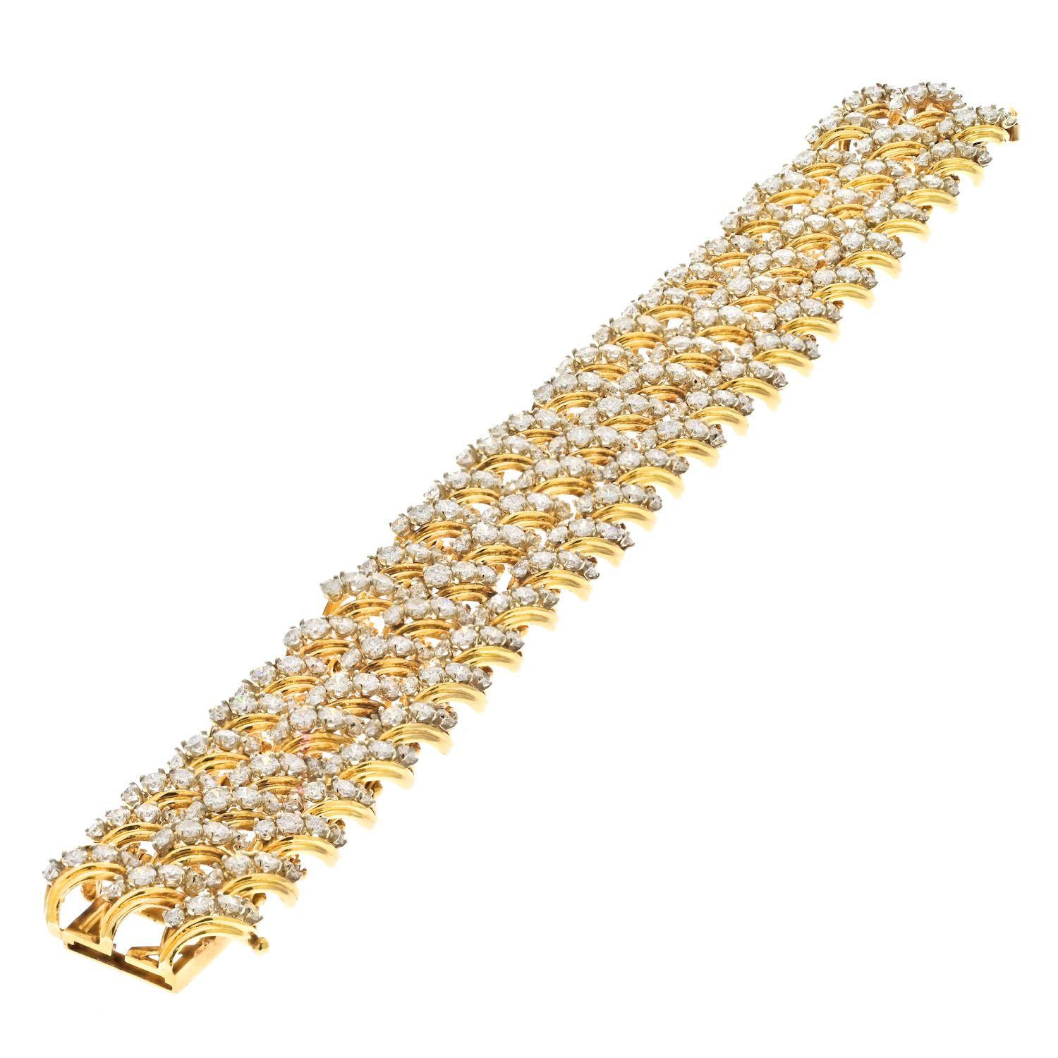 Round Cut 18k Yellow Gold 1970s Multirow Diamond Bracelet For Sale