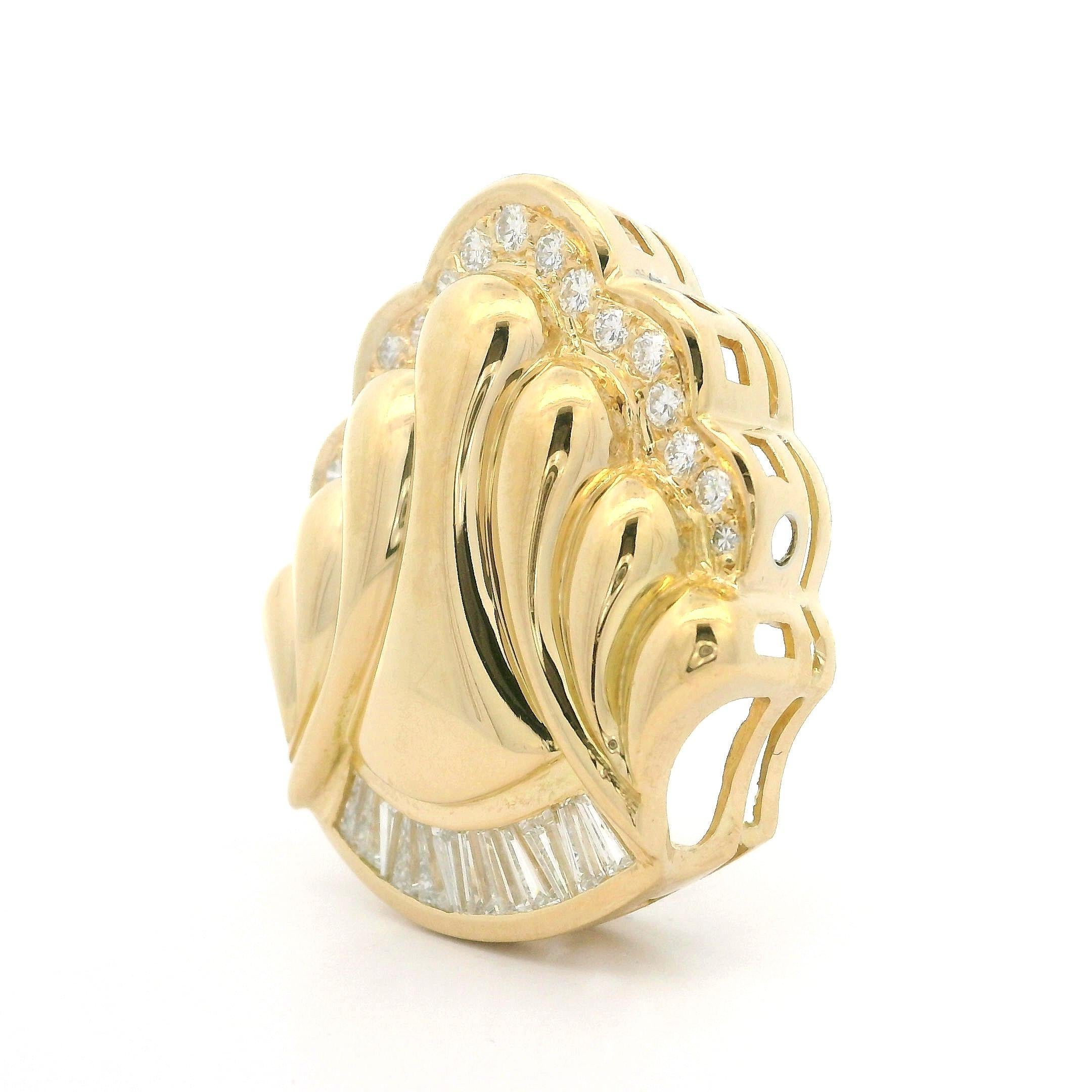 Pendentif Slide en or jaune 18 carats avec baguette et diamant rond en vente 1