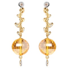 Boucles d'oreilles pendantes en or jaune 18 carats avec diamant 2/3 carat au total et citrine jaune