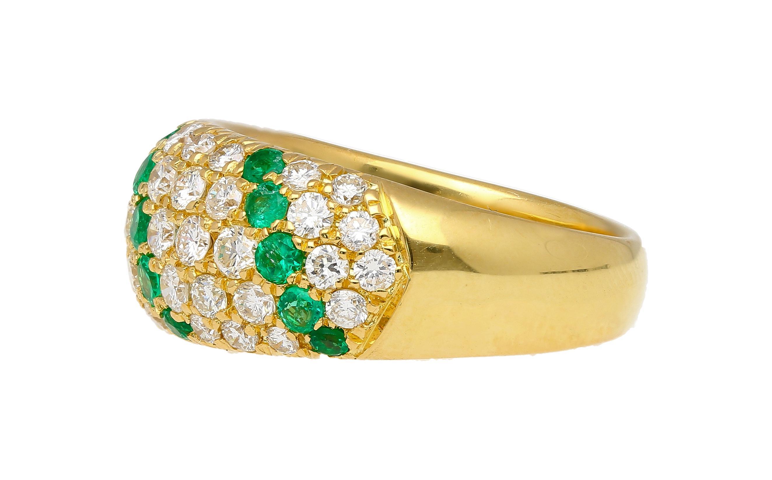 Bague en or jaune 18K avec émeraude et diamant de 2 carats Neuf - En vente à Miami, FL