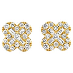 18k Yellow Gold 2.02ctw Round Brilliant and Baguette Diamond Clover Stud Earring