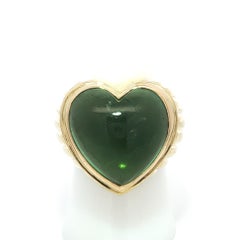 18k Yellow Gold 20ct Large Heart Cabochon Cut Green Tourmaline Bezel Ring 18k Yellow Gold 20ct Large Heart Cabochon Cut Green Tourmaline Bezel Ring
