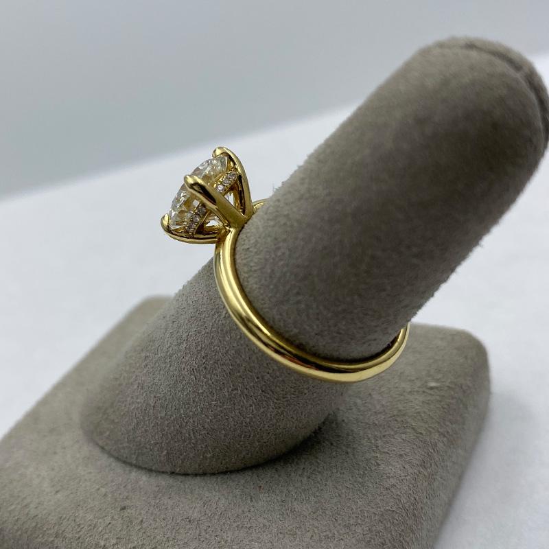 18K Yellow Gold 2.19ct Round Brilliant Cut Solitaire Engagement Ring