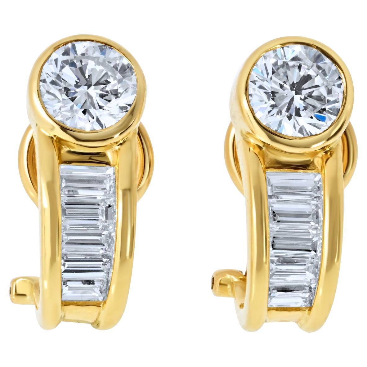 18K Gelbgold 2,30cttw Diamant Ohrstecker durchbohrt im Angebot
