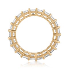 18k Yellow Gold 2.40 Carat Cushion Cut Eternity Band G, VS Quality