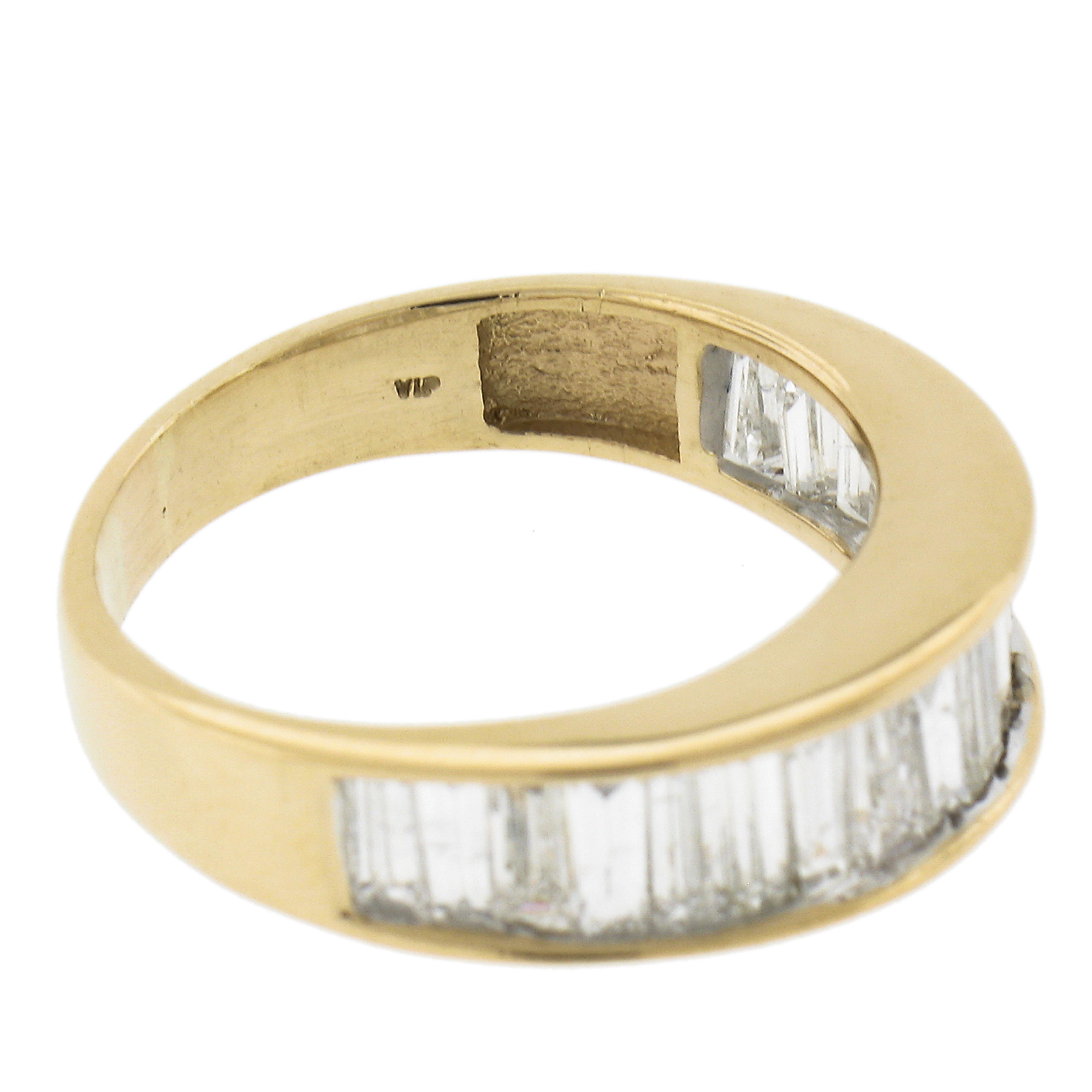 18k Yellow Gold 2.50ctw Channel Set Straight Baguette Cut Diamond Band Ring For Sale 6