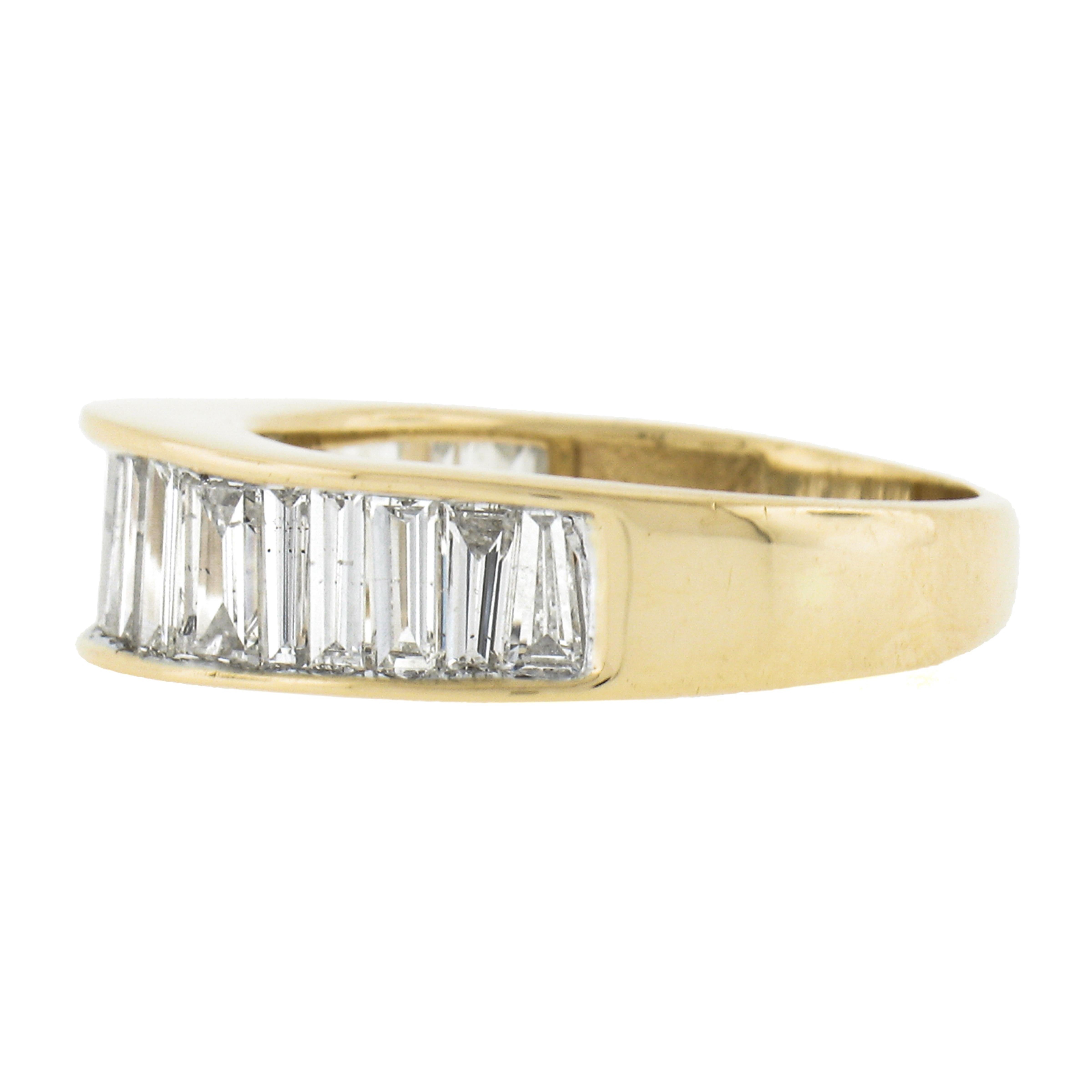 18k Yellow Gold 2.50ctw Channel Set Straight Baguette Cut Diamond Band Ring For Sale 2