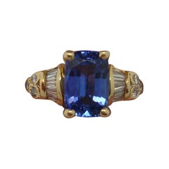 Vintage 18k Yellow Gold 2.59ct Genuine Natural Tanzanite and Diamond Ring '#J1811'