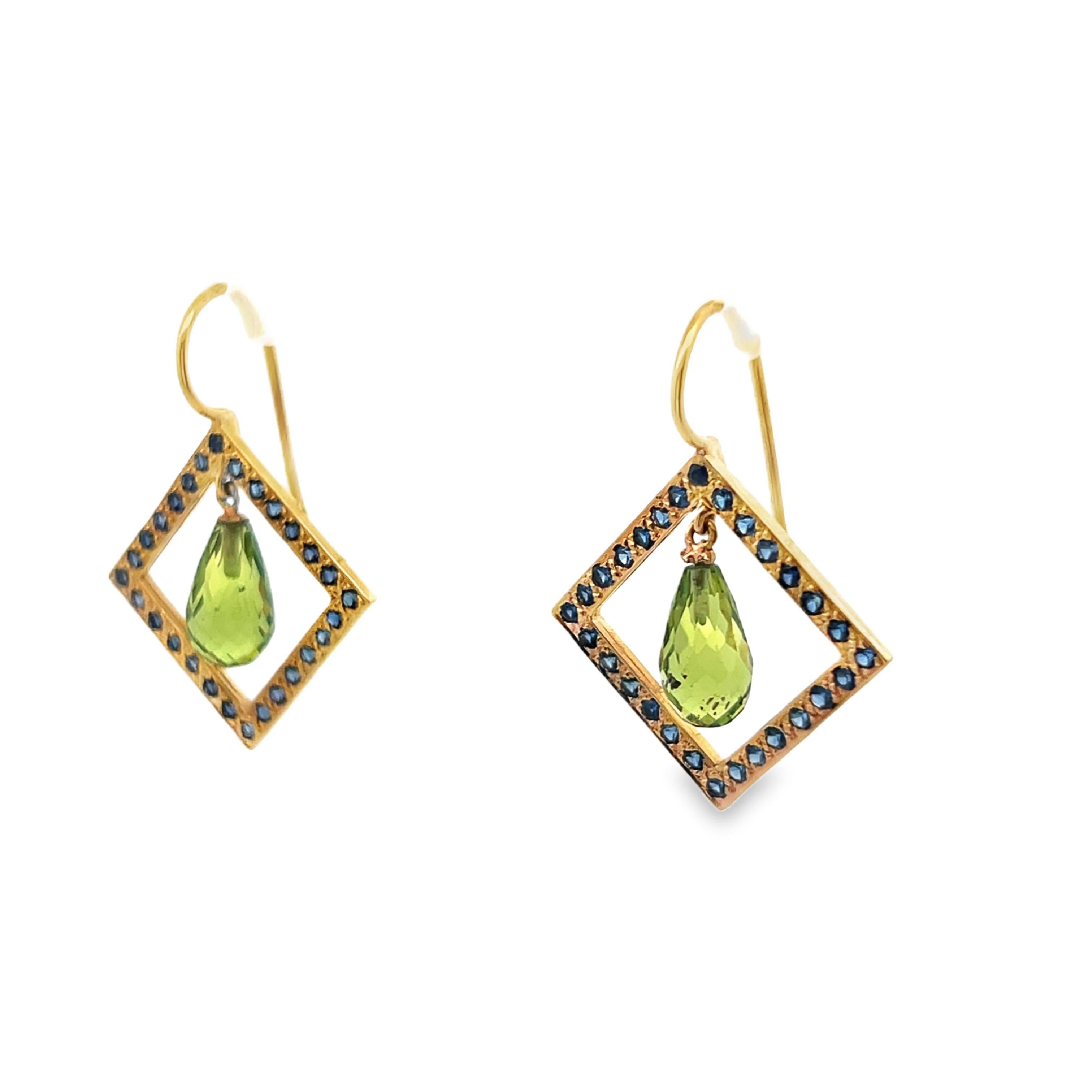 Briolette Cut 18k Yellow Gold 2.5cttw Geometric Briolette Peridot & Sapphire Dangle Earrings For Sale