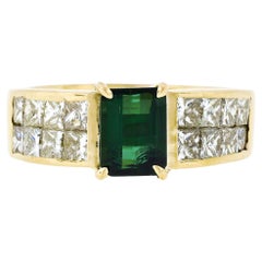 18k Yellow Gold 2.66ct FINE Emerald Cut Green Tourmaline 
Princess Diamond Ring