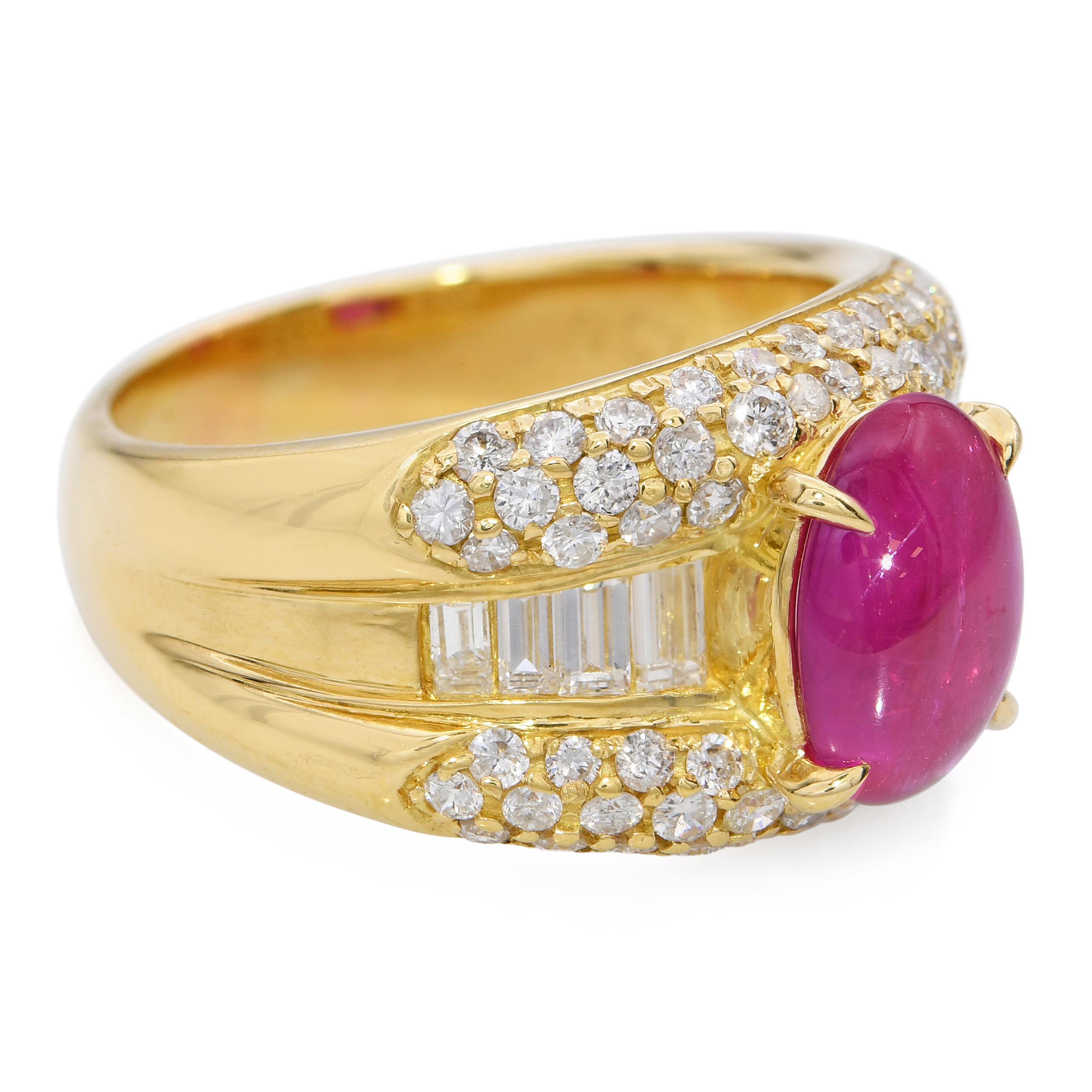 Anello con rubino cabochon e diamante in oro giallo 18 carati da 2,66 carati in vendita 1