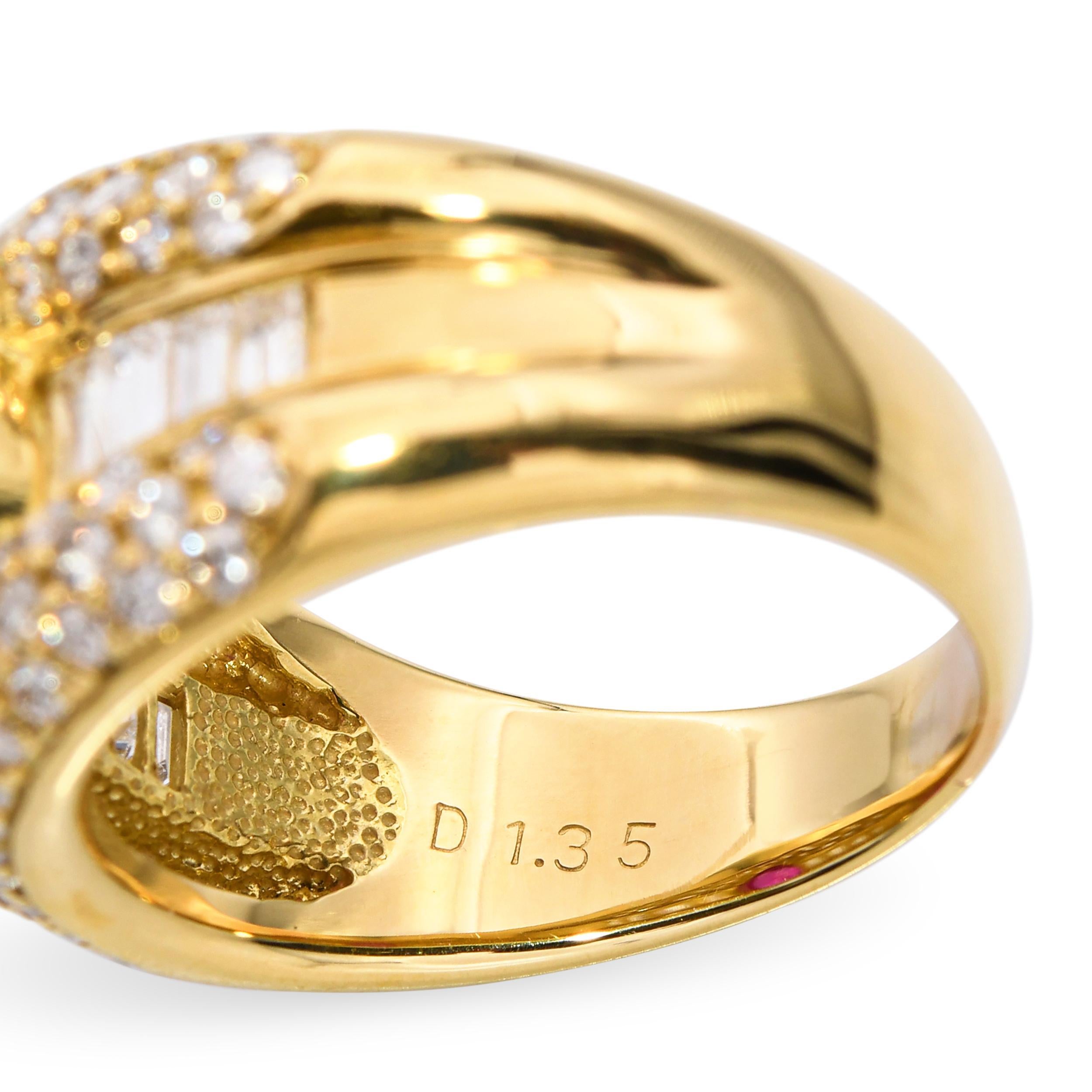 Anello con rubino cabochon e diamante in oro giallo 18 carati da 2,66 carati in vendita 4