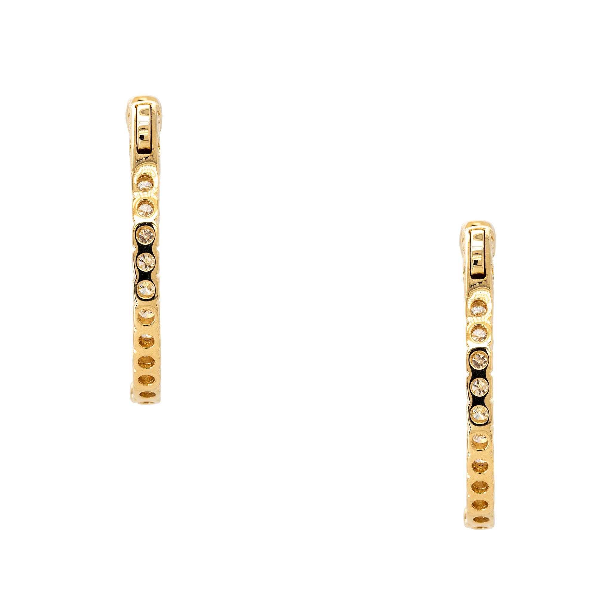 18k Yellow Gold 2.89ct Diamond Inside Out Hoop Earrings In New Condition For Sale In Boca Raton, FL