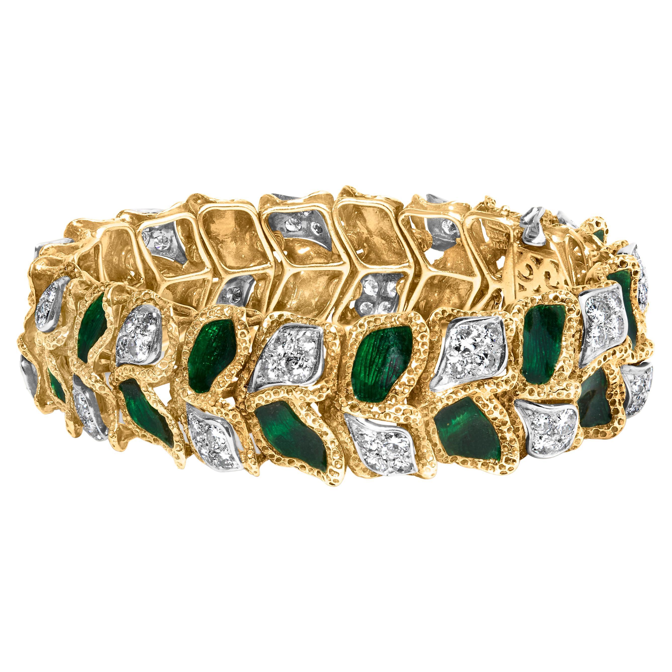 18K Yellow Gold 3 1/4 Cttw Diamond and Green Enamel Gold Textured Bracelet