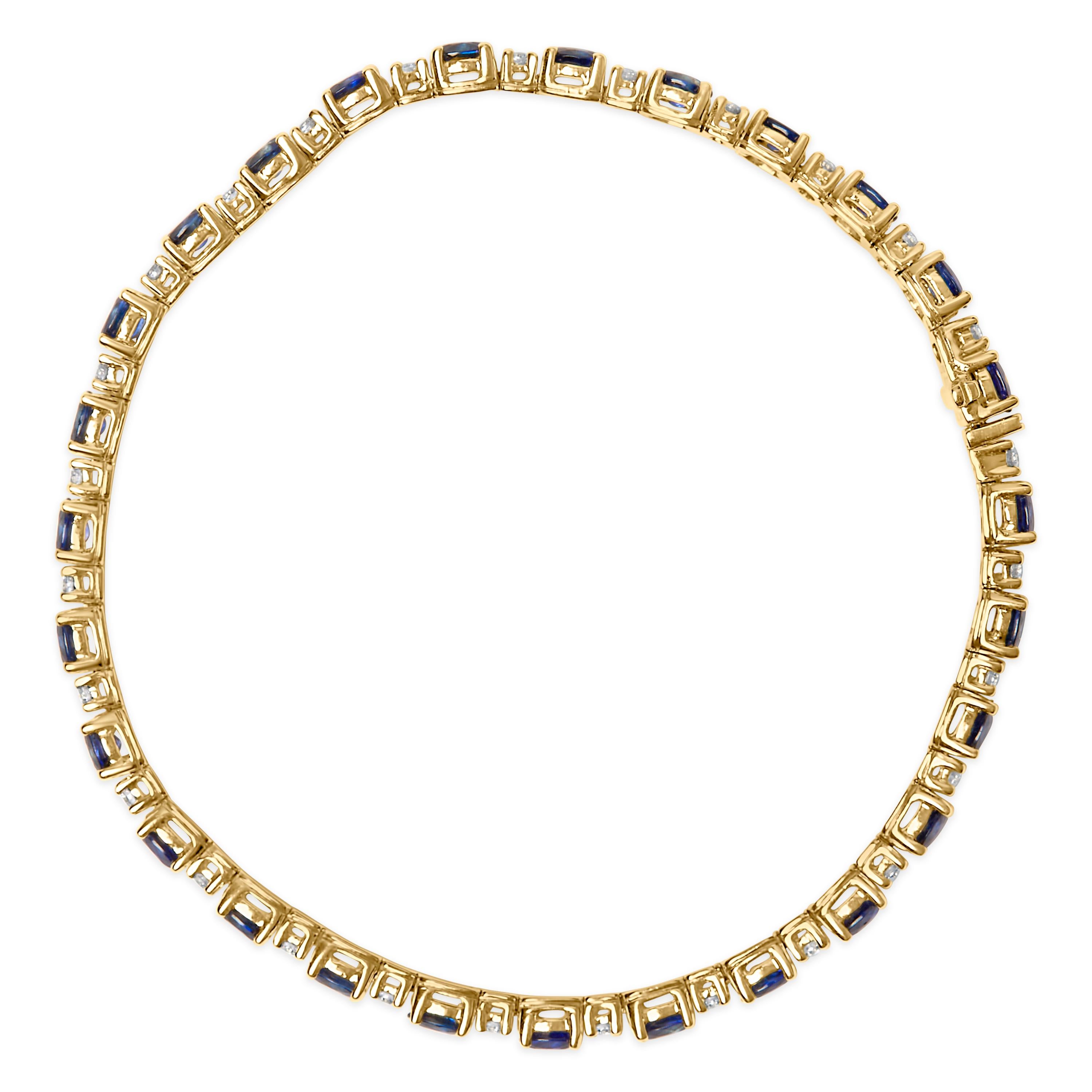 Moderne Bracelet à maillons alternés en or jaune 18 carats, diamants 3/4 carats et saphirs ovales 5 1/3 carats en vente