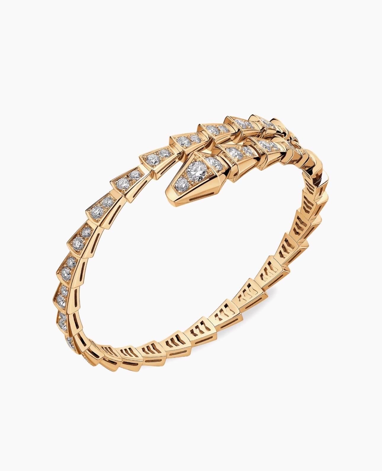 18k Yellow Gold 3 Ct Pave Diamond Serpenti Viper Slim Bracelet Size medium In Excellent Condition In New York, NY
