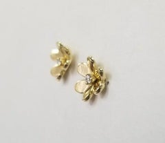 18k yellow Gold "3 Leaf Clover" Diamond earrings