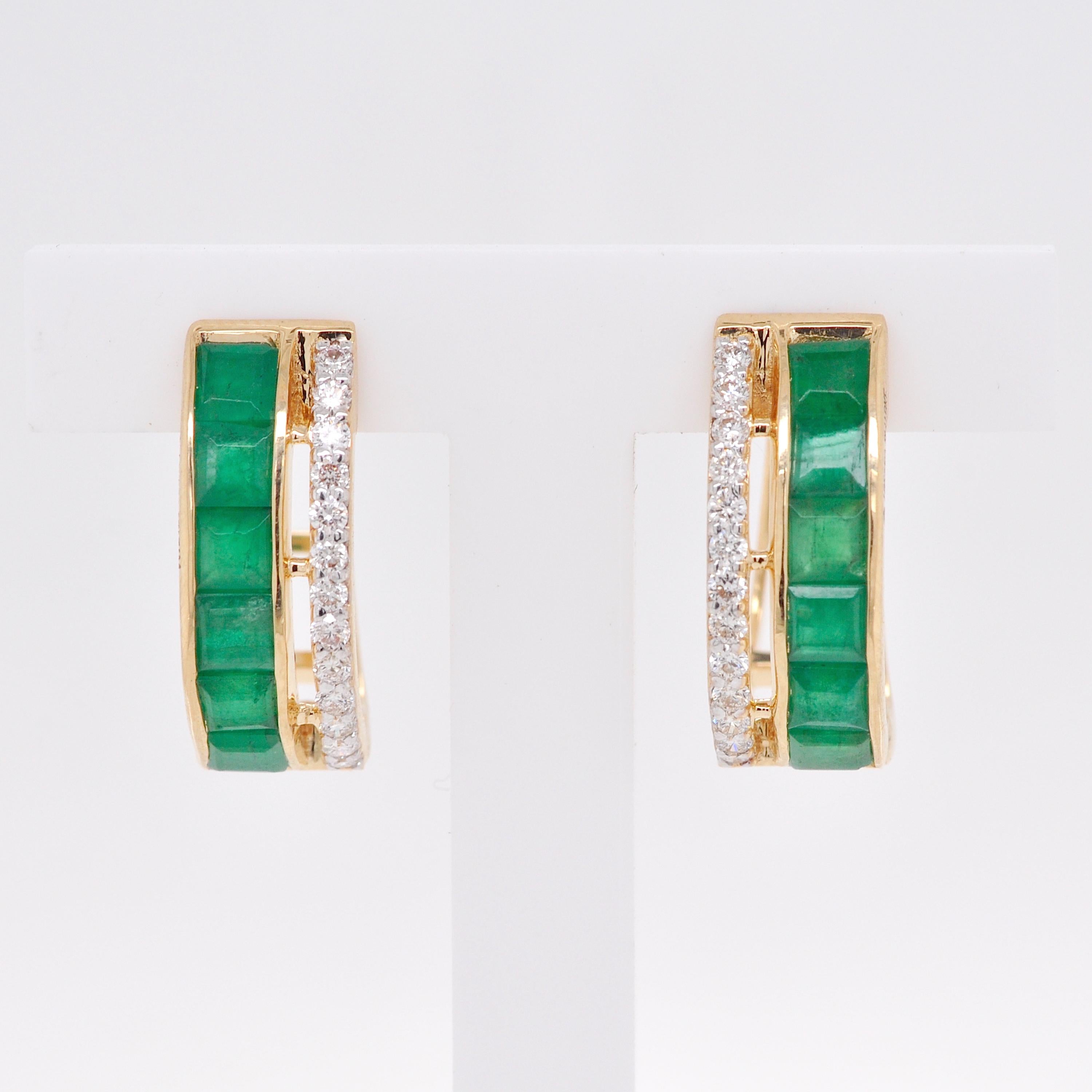 Women's 18K Yellow Gold 3 MM Square Channel-Set Brazilian Emerald Diamond Hoop Earrings For Sale