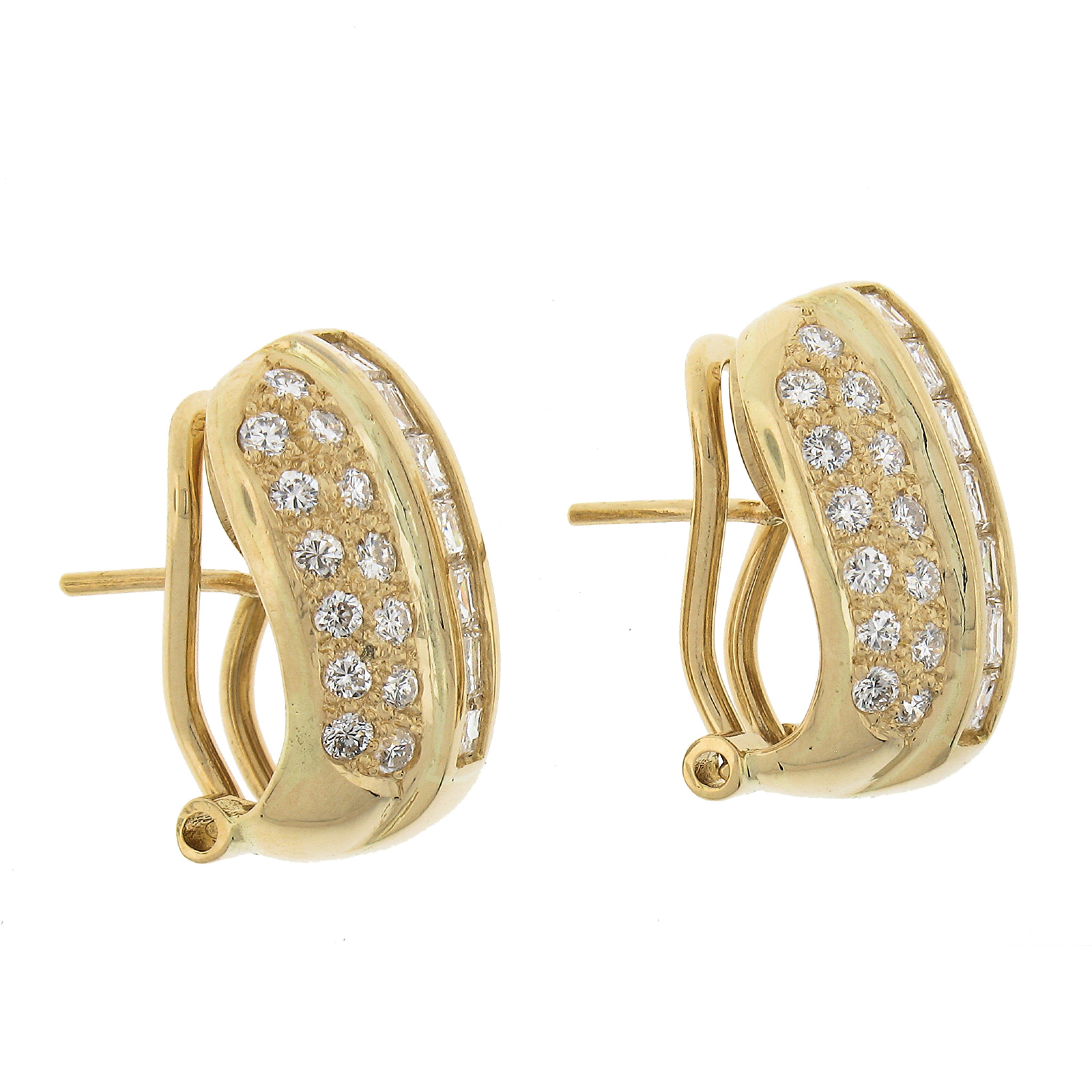 18k Yellow Gold 3 Row 2.3ctw Pave & Channel Set Diamond Huggie Omega Earrings In Excellent Condition For Sale In Montclair, NJ