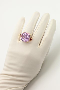 18K Yellow Gold 30.0 Carats Kunzite Ruby Cocktail Ring