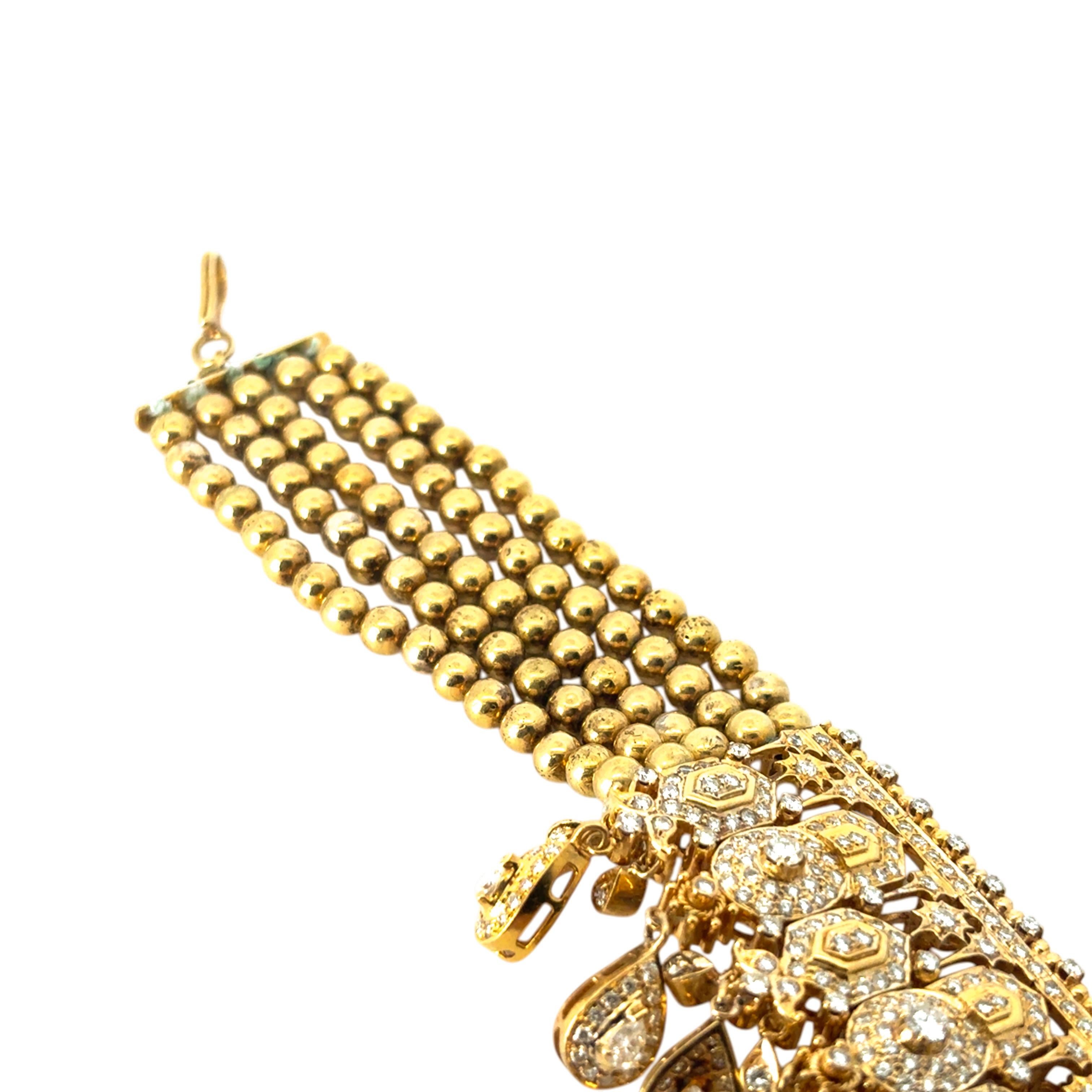 Collana girocollo indiana a più file in oro giallo 18k con diamanti da 30 carati in vendita 3