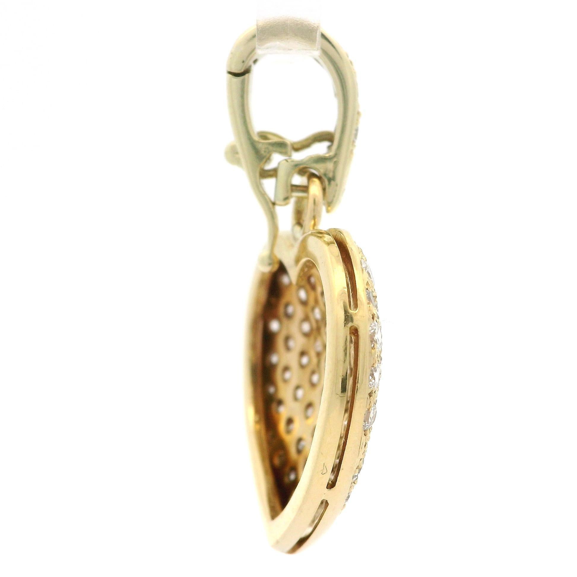 18k Yellow Gold 3.36ctw Fiery Pave Diamond Large Heart Enhancer Pendant For Sale 3