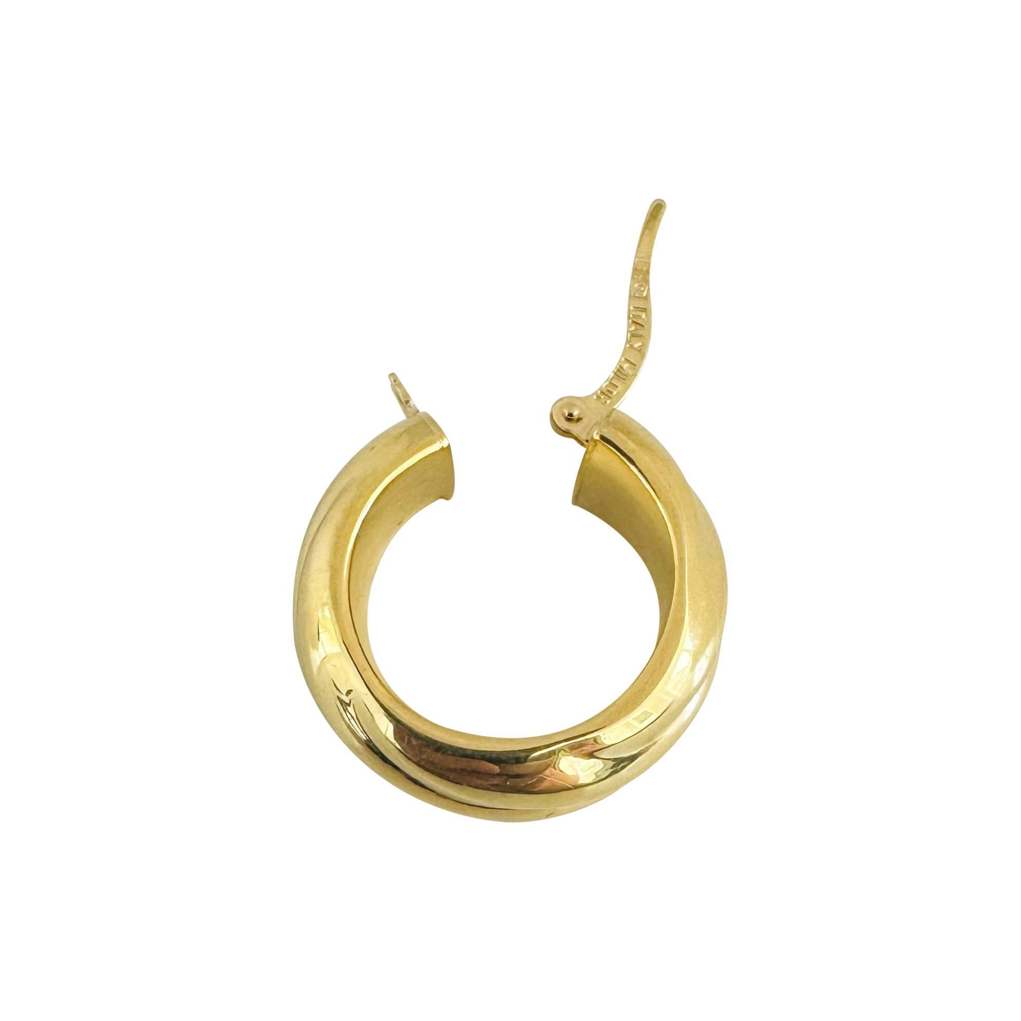 18 Karat Gelbgold 3,3 Karat Matrosen gerippte polierte Huggie-Ohrringe Italien im Zustand „Gut“ in Guilford, CT