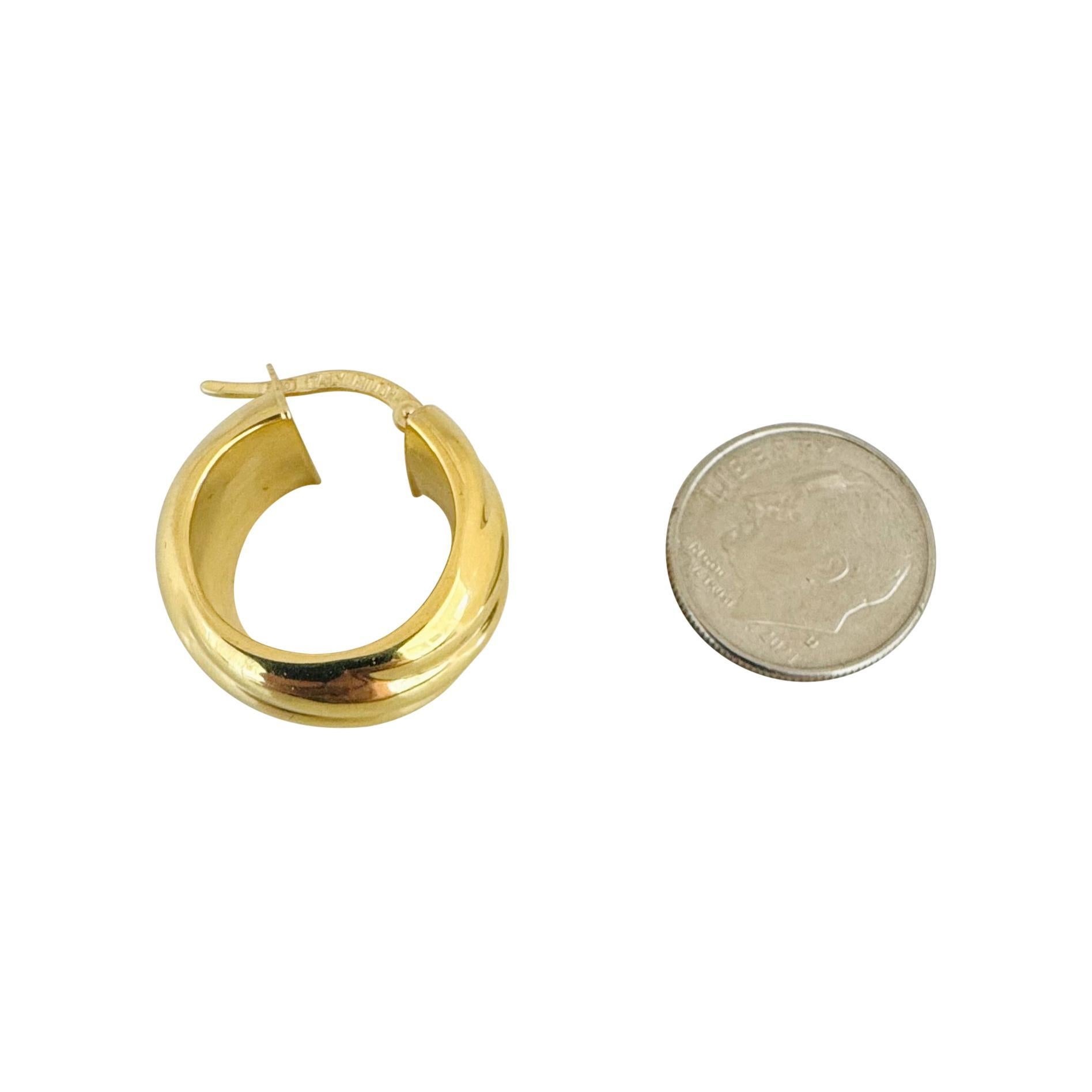 18 Karat Gelbgold 3,3 Karat Matrosen gerippte polierte Huggie-Ohrringe Italien 1